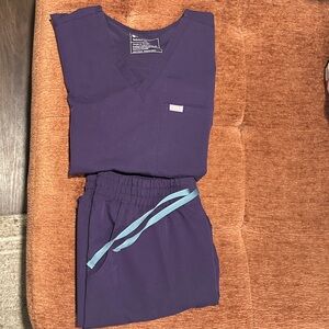 Figs PURPLE JAM SET - XL top & XL bottom